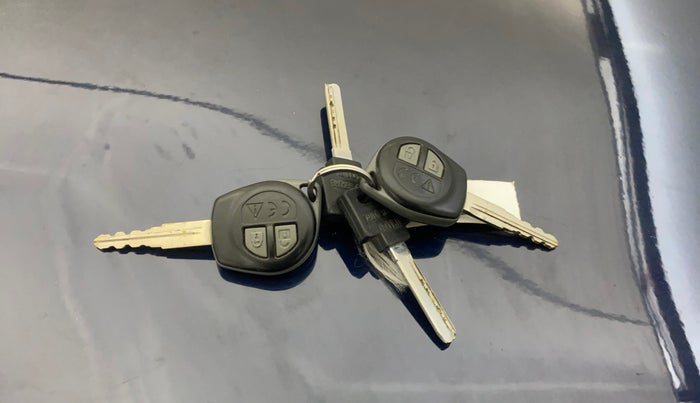 2022 Maruti Baleno SIGMA PETROL 1.2, Petrol, Manual, 73,866 km, Key Close Up