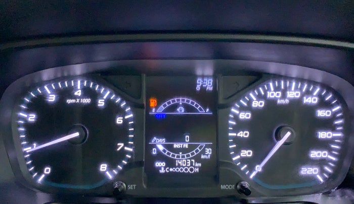 2021 Tata PUNCH ADVENTURE MT, Petrol, Manual, 14,189 km, Odometer Image