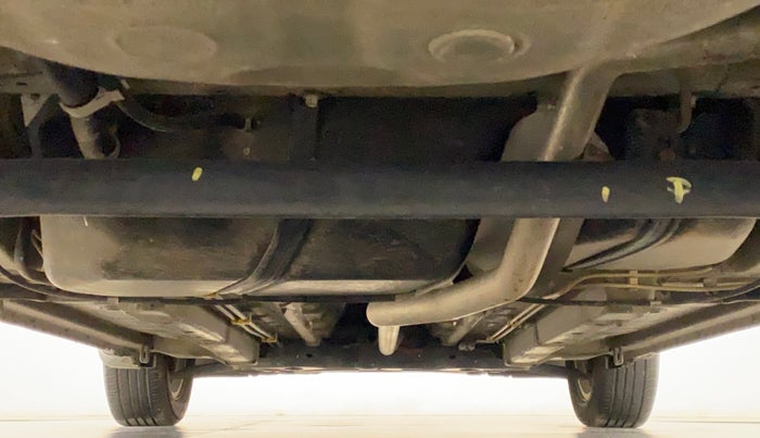 2015 Maruti Ciaz ZDI SHVS, Diesel, Manual, 38,714 km, Rear Underbody