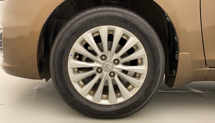 2015 Maruti Ciaz ZDI SHVS, Diesel, Manual, 38,714 km, Left Front Wheel