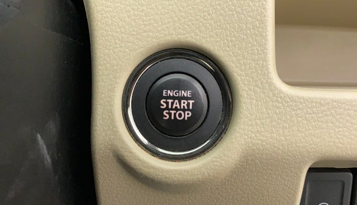 2015 Maruti Ciaz ZDI SHVS, Diesel, Manual, 38,714 km, Keyless Start/ Stop Button