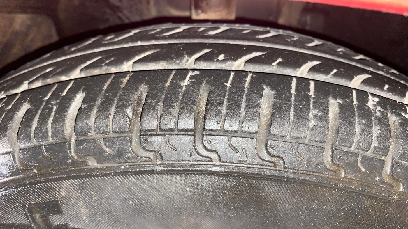 2019 Datsun Go A, Petrol, Manual, 25,749 km, Right Front Tyre Tread