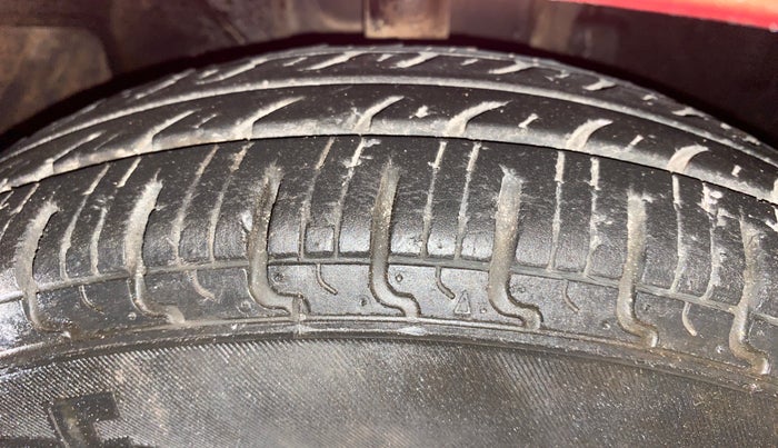 2019 Datsun Go A, Petrol, Manual, 25,749 km, Right Front Tyre Tread