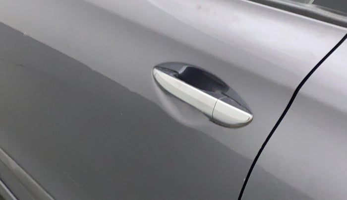 2016 Hyundai Elite i20 ASTA 1.2, Petrol, Manual, 46,606 km, Front passenger door - Slightly dented