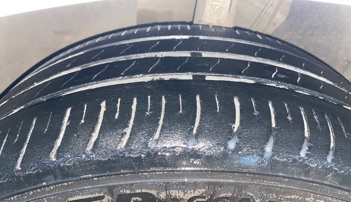 2023 Skoda SLAVIA STYLE 1.0L TSI AT, Petrol, Automatic, 20,347 km, Left Front Tyre Tread