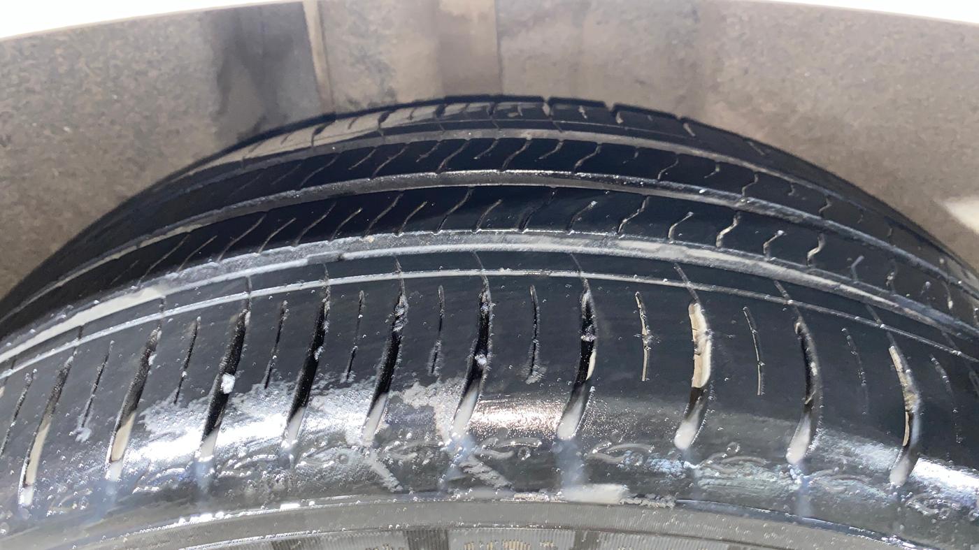 2023 Skoda SLAVIA STYLE 1.0L TSI AT, Petrol, Automatic, 20,347 km, Right Rear Tyre Tread