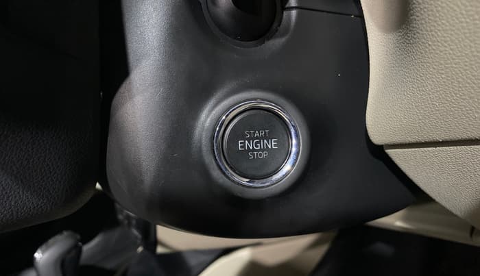 2023 Skoda SLAVIA STYLE 1.0L TSI AT, Petrol, Automatic, 20,347 km, Keyless Start/ Stop Button
