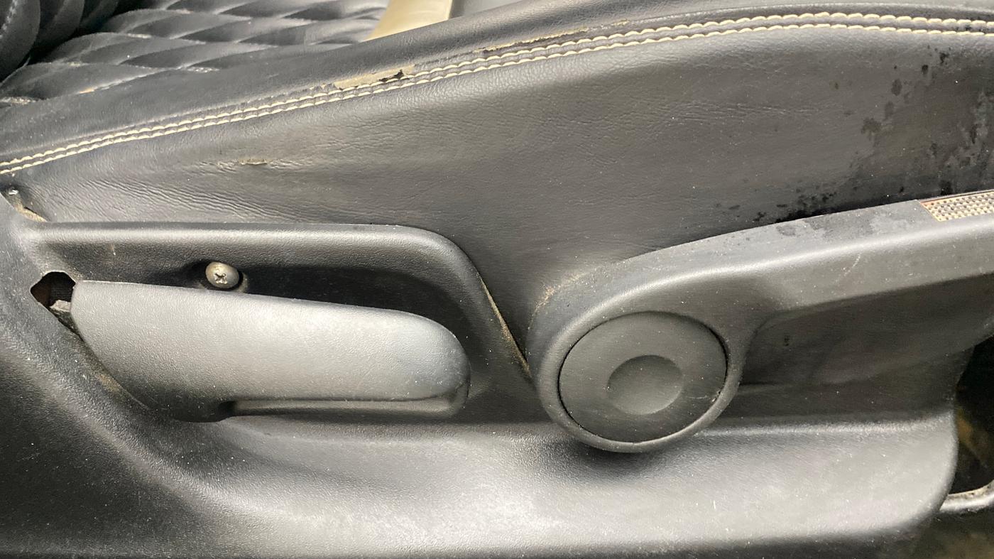2017 Maruti Swift ZXI, Petrol, Manual, 74,279 km, Driver Side Adjustment Panel