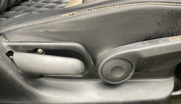 2017 Maruti Swift ZXI, Petrol, Manual, 74,279 km, Driver Side Adjustment Panel