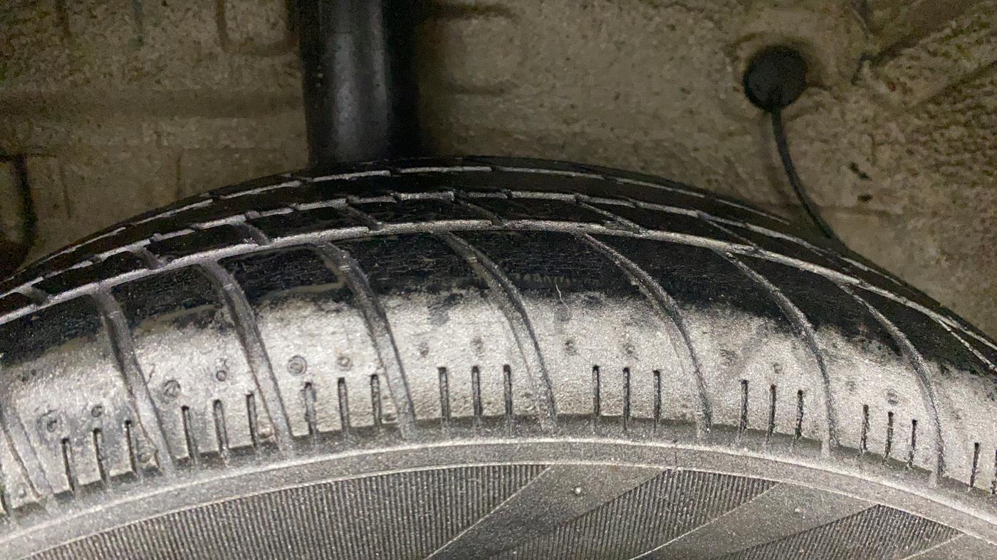 2016 Maruti Celerio ZXI AMT, Petrol, Automatic, 31,491 km, Right Rear Tyre Tread