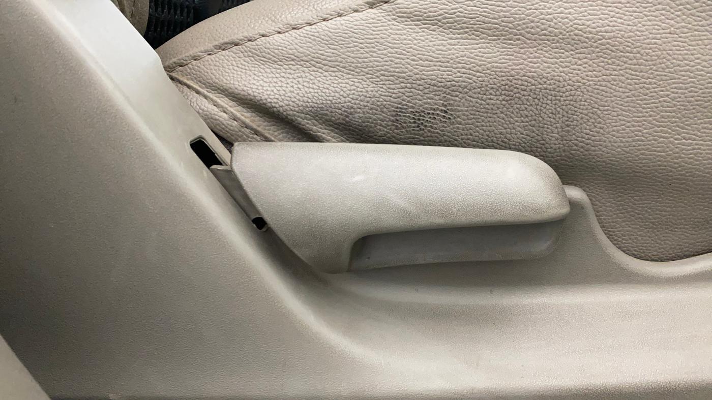 2016 Maruti Celerio ZXI AMT, Petrol, Automatic, 31,491 km, Driver Side Adjustment Panel