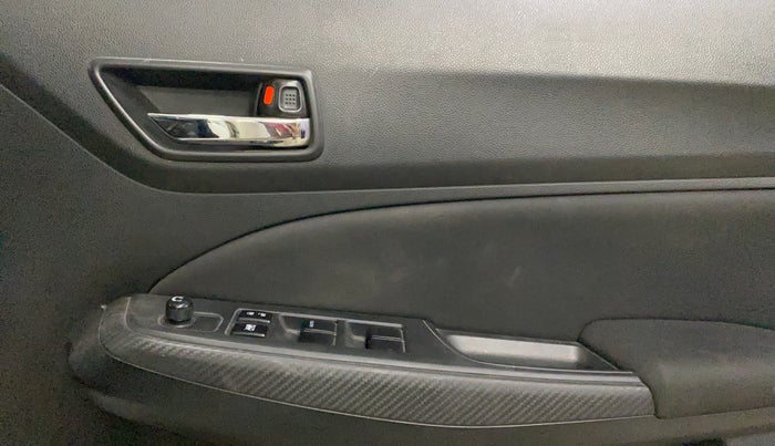 2019 Maruti Swift VXI, Petrol, Manual, 31,860 km, Driver Side Door Panels Control