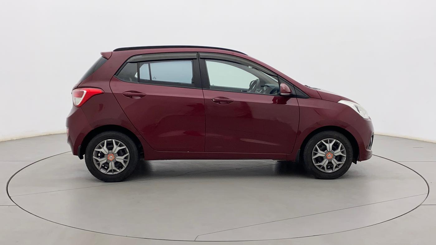 2016 Hyundai Grand i10 SPORTZ 1.2 KAPPA VTVT, Petrol, Manual, 82,409 km, Right Side View