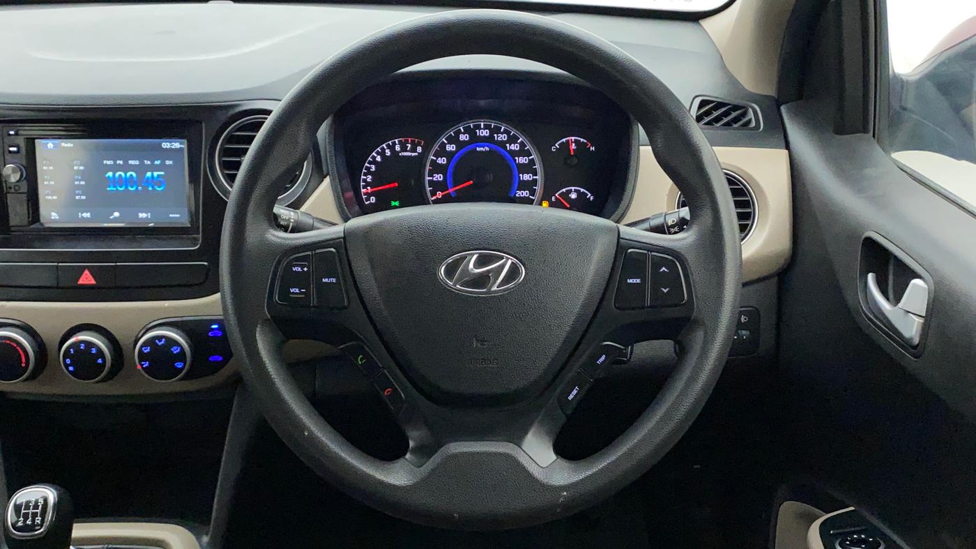 2016 Hyundai Grand i10 SPORTZ 1.2 KAPPA VTVT, Petrol, Manual, 82,409 km, Steering Wheel Close Up