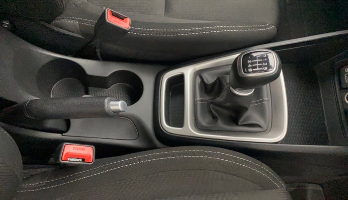 2021 Hyundai VENUE SX 1.5 (O) EXECUTIVE CRDI, Diesel, Manual, 15,975 km, Gear Lever