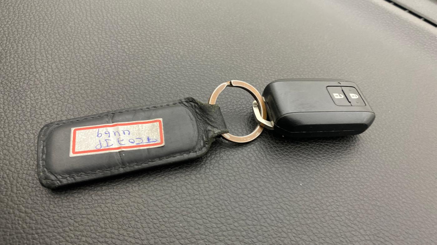 2022 Maruti Grand Vitara ALPHA PLUS HYBRID ECVT, Hybrid, Automatic, 57,560 km, Key Close Up