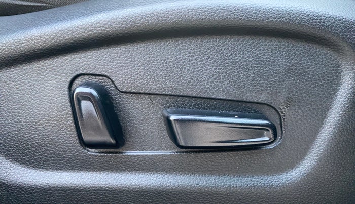 2022 KIA SELTOS GTX PLUS 1.4, Petrol, Manual, 40,260 km, Driver Side Adjustment Panel