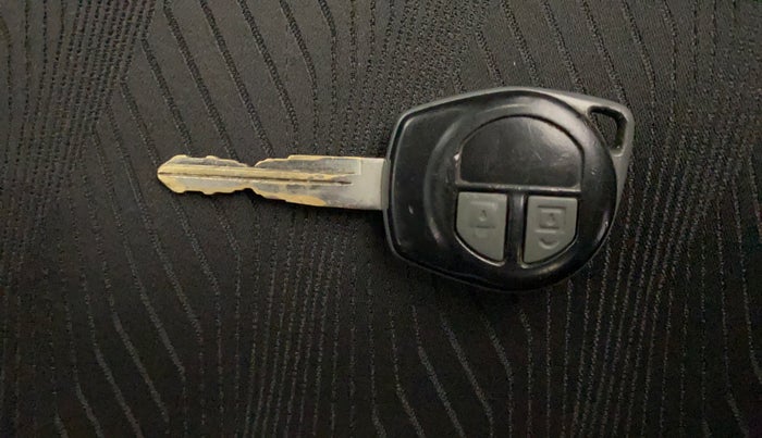 2012 Maruti Swift VDI, Diesel, Manual, 85,750 km, Key Close Up