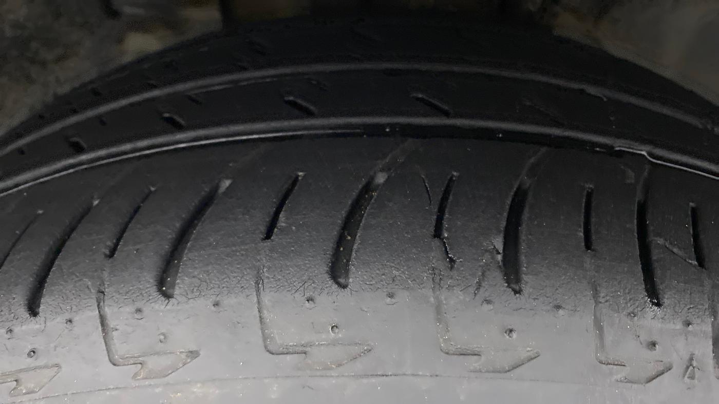 2019 Ford Ecosport 1.0 ECOBOOST TITANIUM SPORTS(SUNROOF), Petrol, Manual, 45,944 km, Left Front Tyre Tread