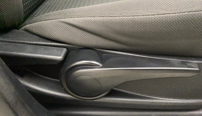 2017 Tata Tiago XZA PETROL, Petrol, Automatic, 50,971 km, Driver Side Adjustment Panel