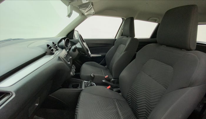 2018 Maruti Swift ZXI, Petrol, Manual, 29,767 km, Right Side Front Door Cabin