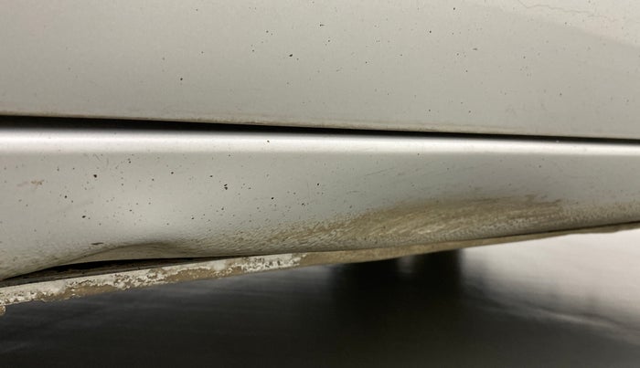 2018 Maruti Swift ZXI, Petrol, Manual, 29,767 km, Left running board - Slightly dented