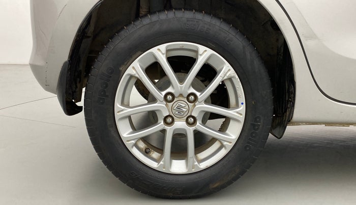 2018 Maruti Swift ZXI, Petrol, Manual, 29,767 km, Right Rear Wheel