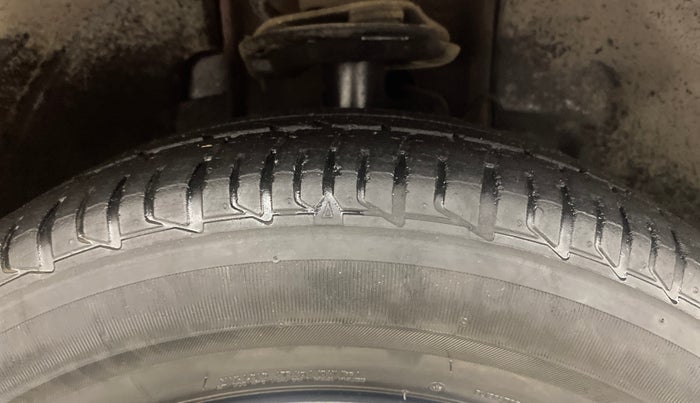 2019 Tata Tiago XZA PETROL, Petrol, Automatic, 54,410 km, Right Front Tyre Tread