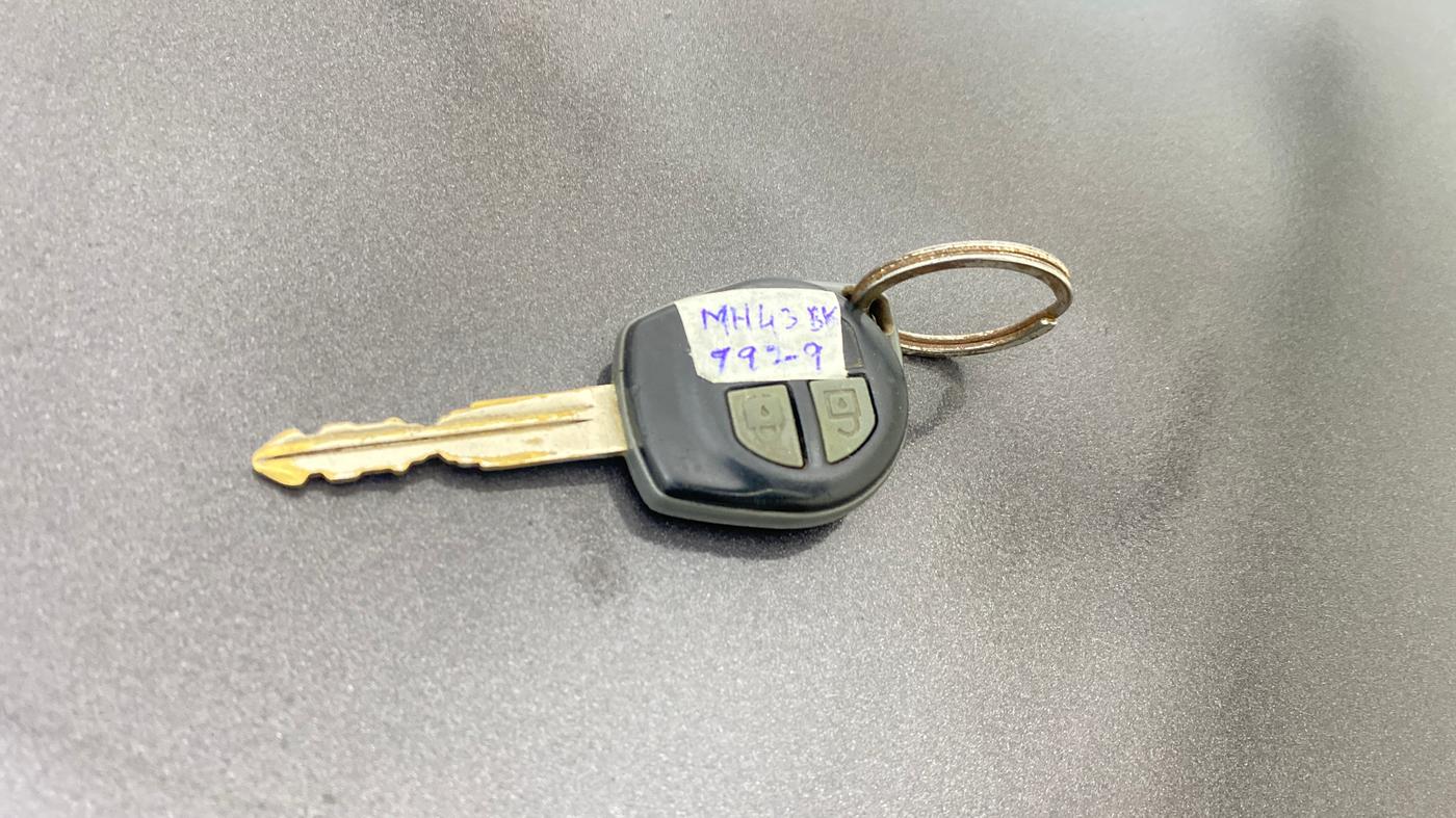 2018 Maruti Ertiga VXI CNG, CNG, Manual, 1,31,509 km, Key Close Up