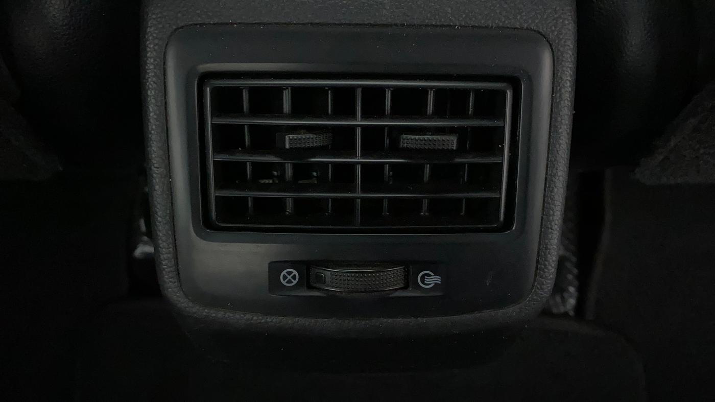 2014 Hyundai Xcent S 1.2, Petrol, Manual, 71,223 km, Rear AC Vents