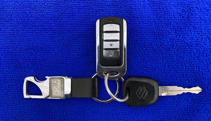 2016 Maruti Celerio VXI d, Petrol, Manual, 76,864 km, Key Close Up