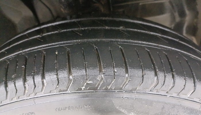 2022 Tata PUNCH PURE MT, Petrol, Manual, 25,231 km, Right Front Tyre Tread