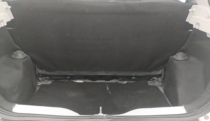 2022 Tata PUNCH PURE MT, Petrol, Manual, 25,231 km, Boot Inside