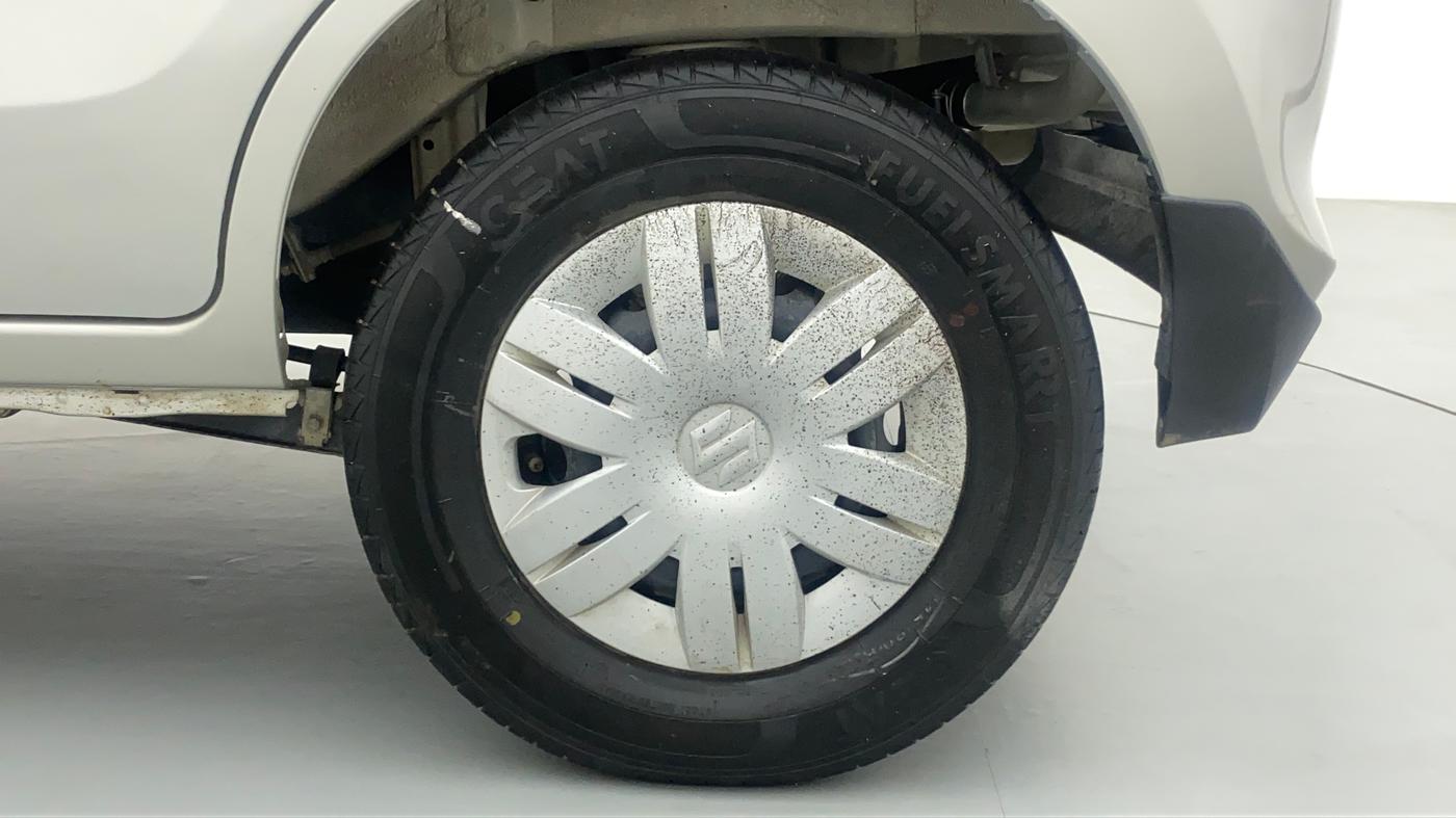 2020 Maruti Alto VXI, Petrol, Manual, 28,696 km, Left Rear Wheel