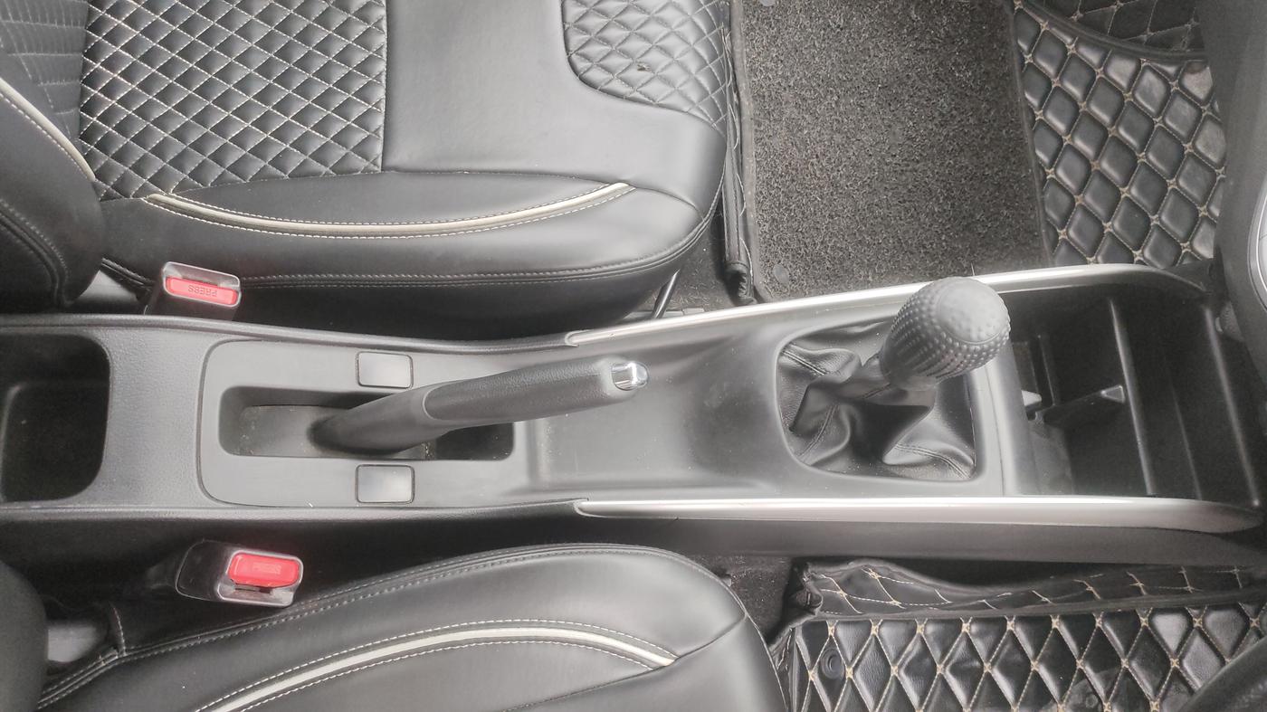 2019 Maruti Baleno DELTA PETROL 1.2, Petrol, Manual, 65,644 km, Gear Lever