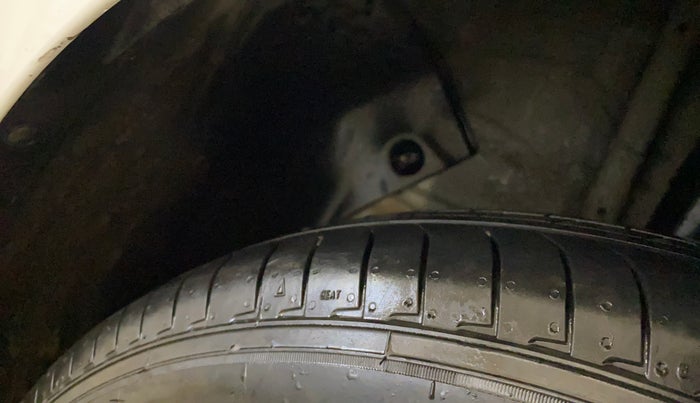 2018 Hyundai Elite i20 ASTA 1.2, Petrol, Manual, 85,048 km, Right Rear Tyre Tread