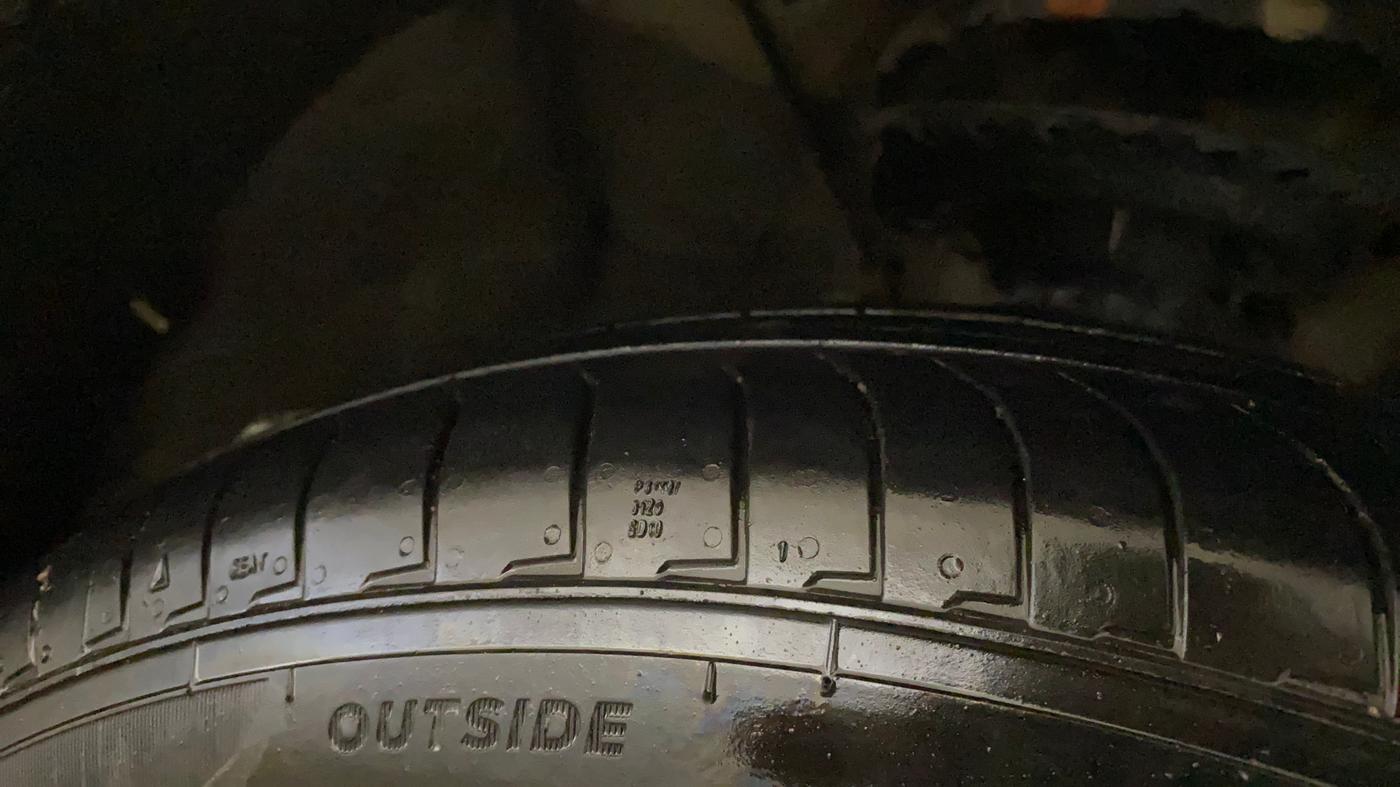 2018 Hyundai Elite i20 ASTA 1.2, Petrol, Manual, 85,048 km, Right Front Tyre Tread