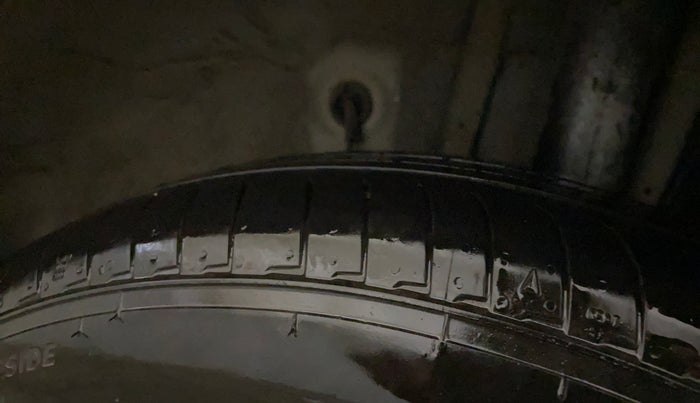 2018 Hyundai Elite i20 ASTA 1.2, Petrol, Manual, 85,048 km, Left Rear Tyre Tread