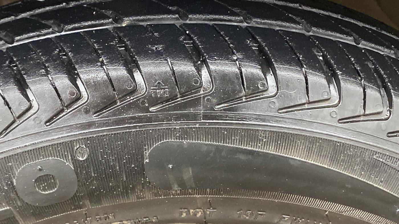 2024 Maruti Alto K10 VXI AMT, Petrol, Automatic, 14,740 km, Left Front Tyre Tread