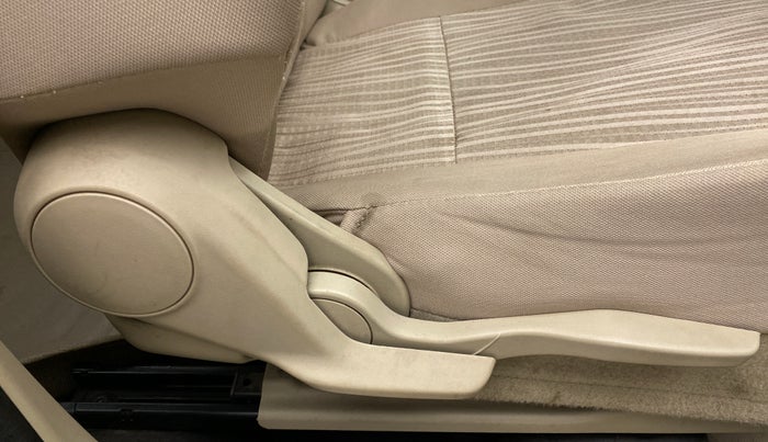 2018 Maruti Dzire VXI, CNG, Manual, 51,829 km, Driver Side Adjustment Panel