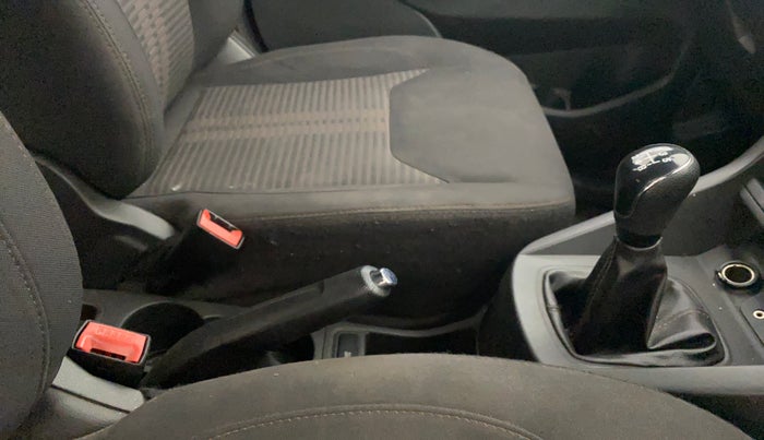 2020 Ford FREESTYLE TITANIUM PLUS 1.2 PETROL, Petrol, Manual, 1,17,947 km, Gear Lever