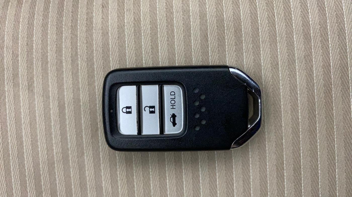 2019 Honda Amaze 1.2L I-VTEC VX CVT, Petrol, Automatic, 75,104 km, Key Close Up