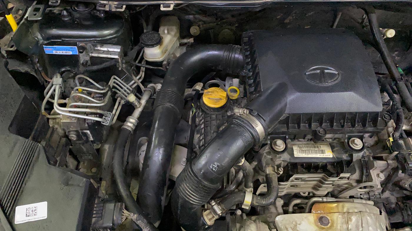 2021 Tata NEXON XZA PLUS PETROL, Petrol, Automatic, 27,884 km, Engine View - Right