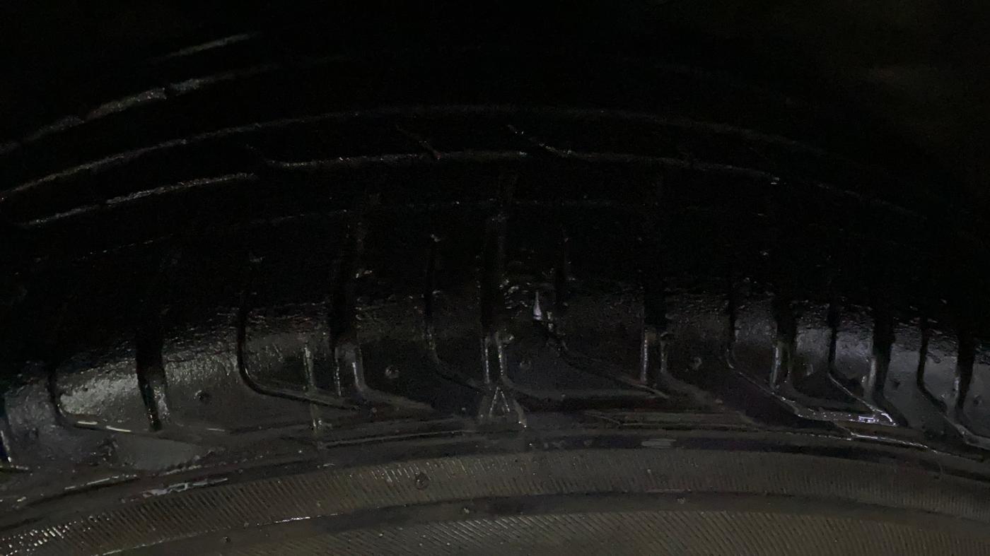 2021 Tata NEXON XZA PLUS PETROL, Petrol, Automatic, 27,884 km, Right Front Tyre Tread