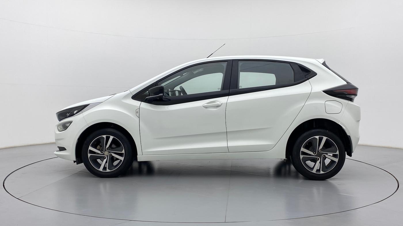 2021 Tata ALTROZ XZ 1.5 RTQ, Diesel, Manual, 31,899 km, Left Side