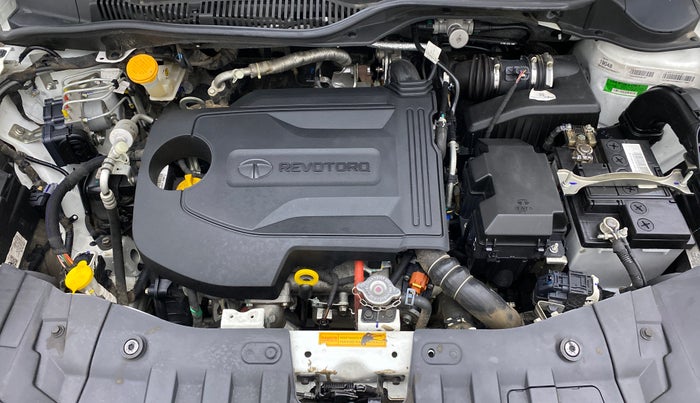 2021 Tata ALTROZ XZ 1.5 RTQ, Diesel, Manual, 31,899 km, Open Bonet