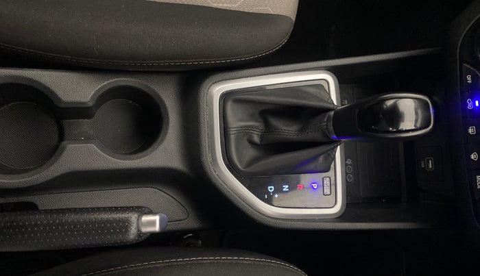 2019 Hyundai Creta SX AT 1.6 PETROL, Petrol, Automatic, 38,619 km, Gear Lever