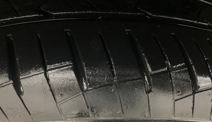 2019 Hyundai Creta SX AT 1.6 PETROL, Petrol, Automatic, 38,619 km, Left Front Tyre Tread