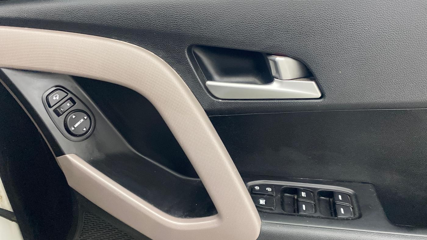 2019 Hyundai Creta SX AT 1.6 PETROL, Petrol, Automatic, 38,619 km, Driver Side Door Panels Control