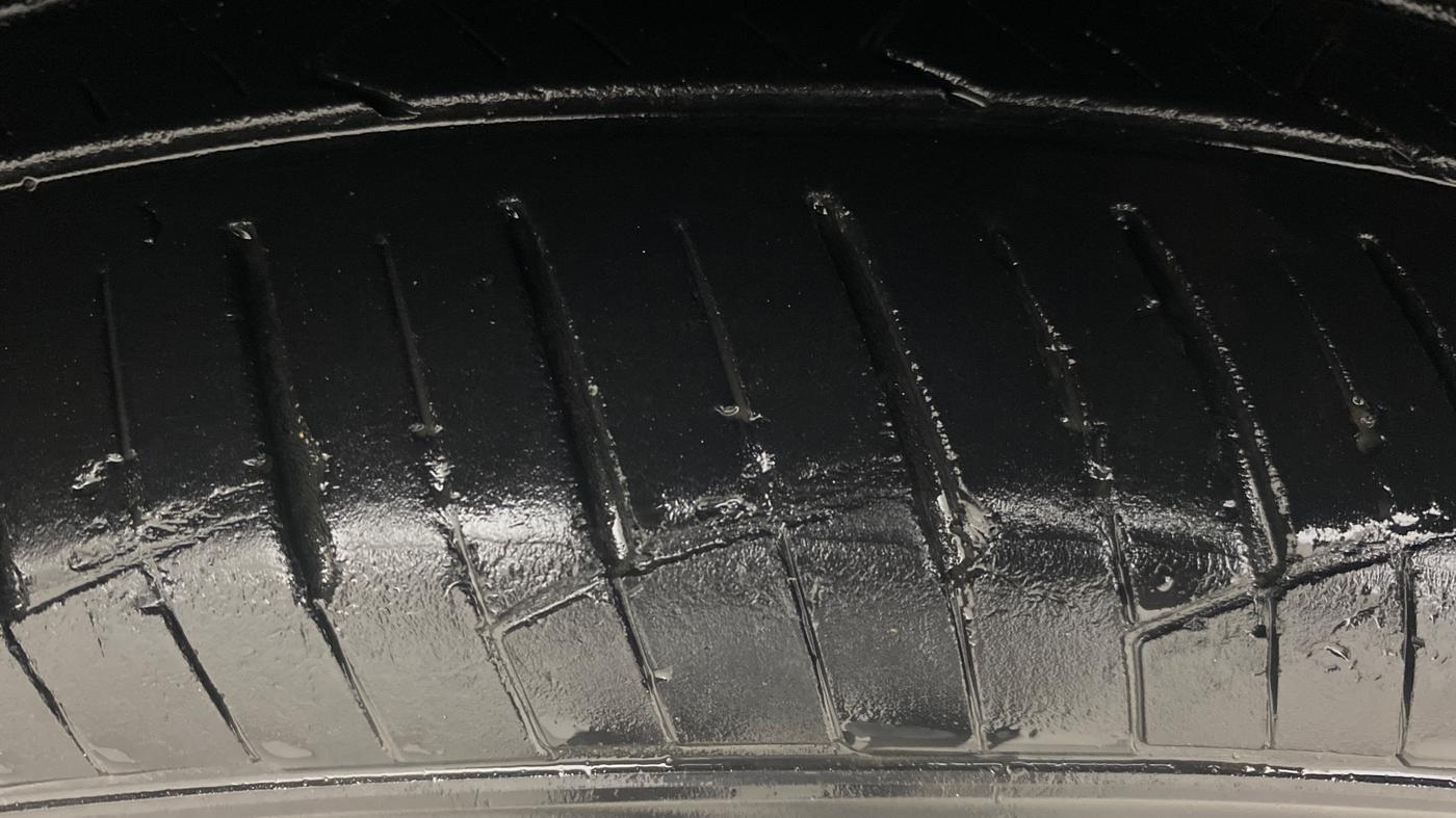 2019 Hyundai Creta SX AT 1.6 PETROL, Petrol, Automatic, 38,619 km, Right Rear Tyre Tread